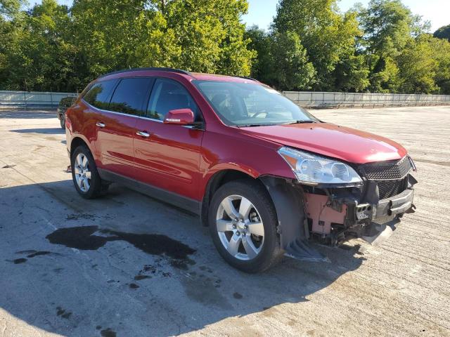 1GNKVGED2CJ167688 - 2012 CHEVROLET TRAVERSE LT RED photo 4