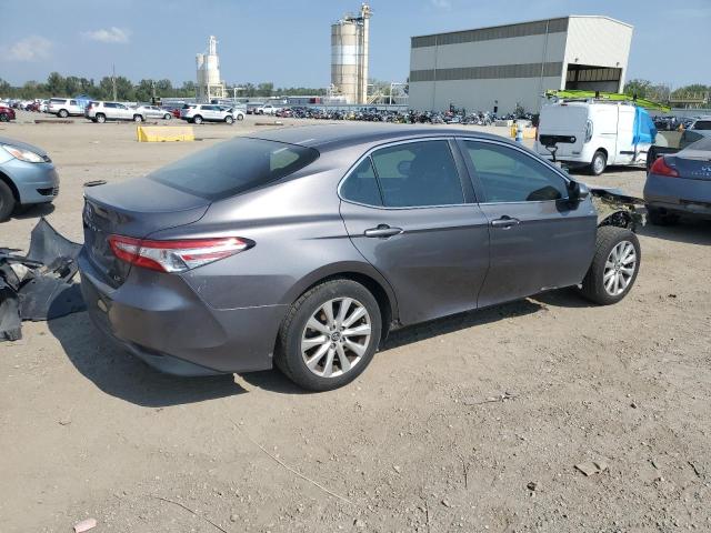 4T1B11HK4JU048818 - 2018 TOYOTA CAMRY L GRAY photo 3