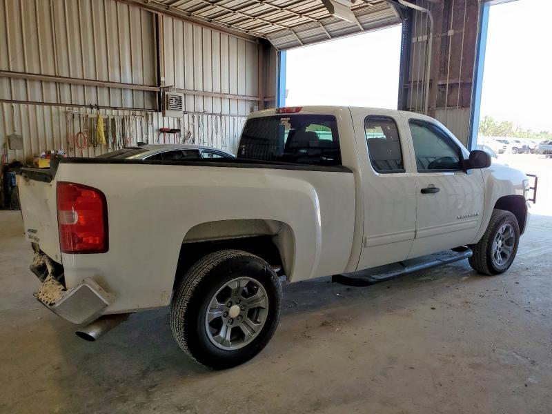 1GCRCSE02BZ348867 - 2011 CHEVROLET SILVERADO C1500 LT თეთრი ფოტო 3