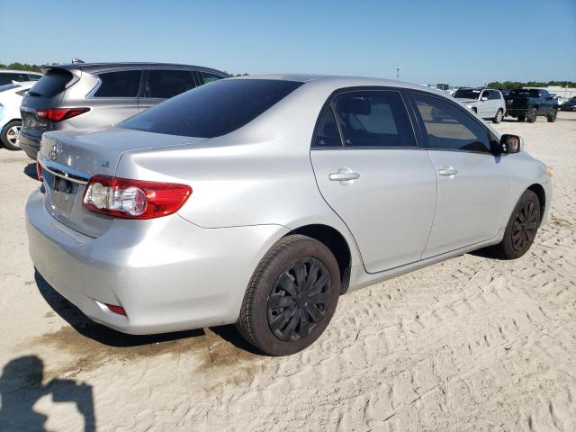 5YFBU4EEXDP147575 - 2013 TOYOTA COROLLA BASE 银色 照片 3