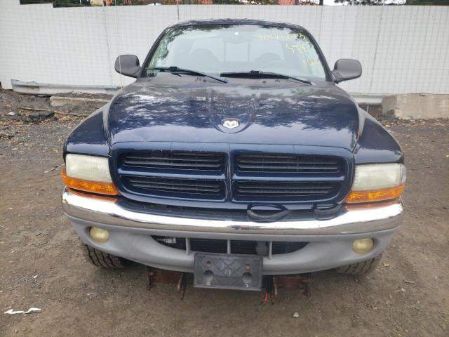 1B7HG38N12S591009 - 2002 DODGE DAKOTA QUAD SPORT BLUE photo 5