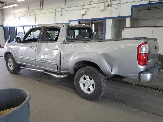 5TBET34165S477174 - 2005 TOYOTA TUNDRA DOUBLE CAB SR5 SILVER photo 2