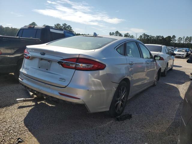 3FA6P0CD3KR220021 - 2019 FORD FUSION SEL فضي صورة 3