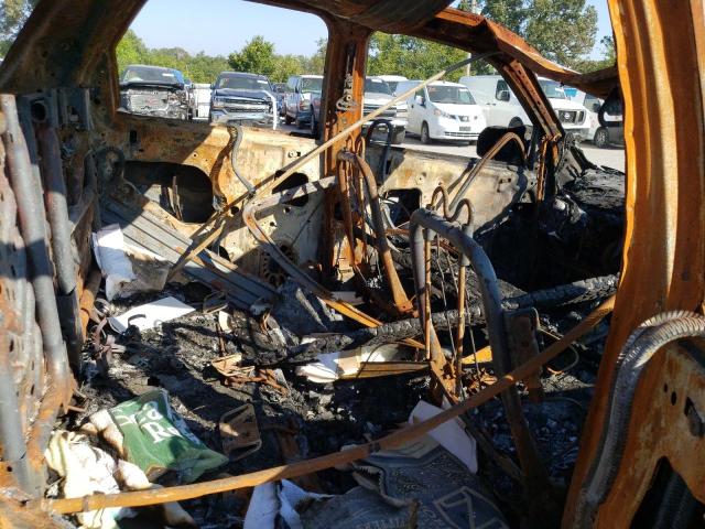 1FMCU04138KA66929 - 2008 FORD ESCAPE LIMITED BURN photo 10