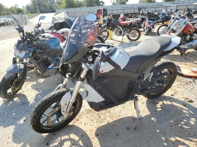 538SMCZ67HCG08219 - 2017 ZERO MOTORCYCLES INC SR 13.0 WHITE photo 2