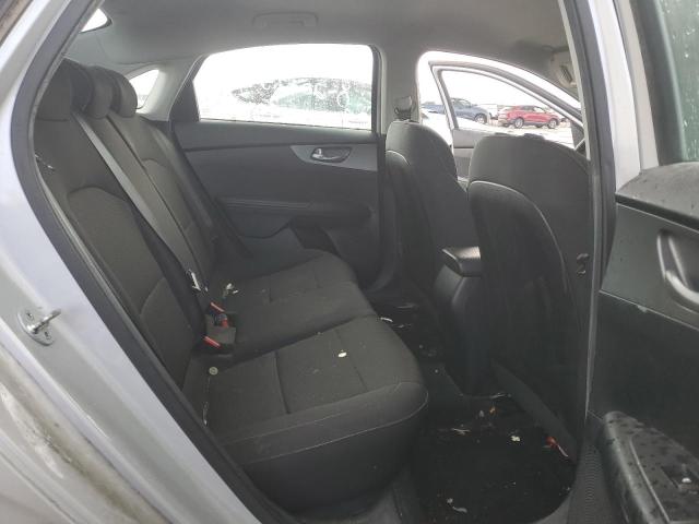 3KPF24AD1KE012701 - 2019 KIA FORTE FE ვერცხლისფერი ფოტო 10