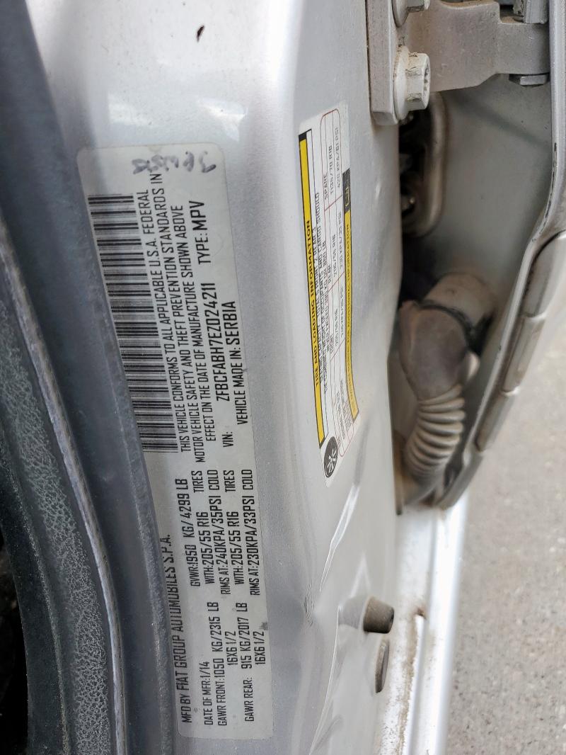 ZFBCFABH7EZ024211 - 2014 FIAT 500L EASY 银色 照片 12