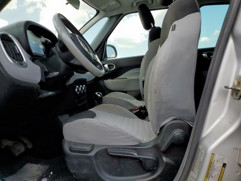 ZFBCFABH7EZ024211 - 2014 FIAT 500L EASY 银色 照片 7