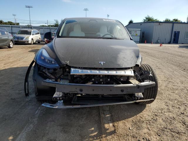 7SAYGDEE3SF297699 - 2025 TESLA MODEL Y შავი ფოტო 5