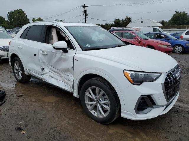 WA1DECF30N1021643 - 2022 AUDI Q3 PREMIUM S LINE 45 WHITE photo 4