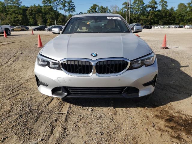 WBA5R1C52KAK07332 - 2019 BMW 330I SILVER photo 5