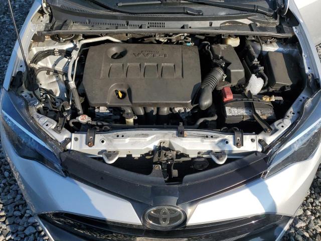 5YFBURHE4KP903553 - 2019 TOYOTA COROLLA L 银色 照片 11