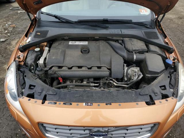 YV1902FH3B2007879 - 2011 VOLVO S60 T6 ORANGE photo 11