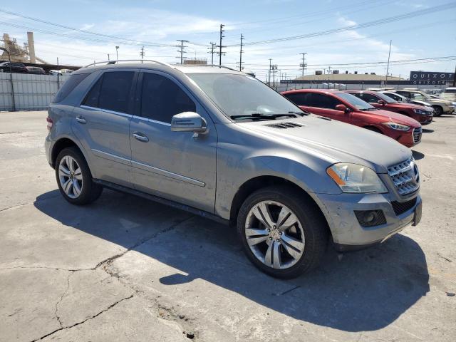 4JGBB5GB3BA636718 - 2011 MERCEDES-BENZ ML 350 Gümüş foto 4