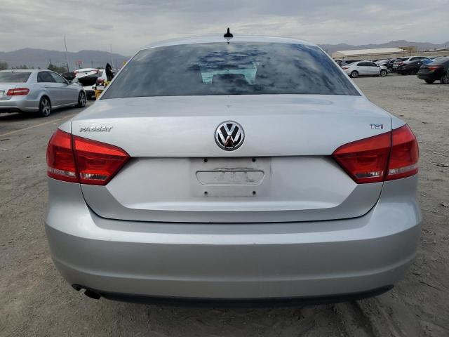 1VWAT7A36FC072144 - 2015 VOLKSWAGEN PASSAT S SILVER photo 6