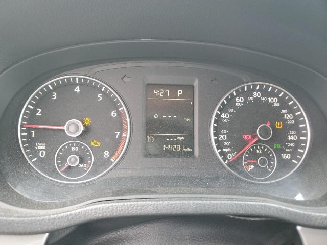 1VWAT7A36FC072144 - 2015 VOLKSWAGEN PASSAT S SILVER photo 9