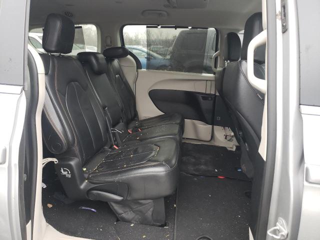 2C4RC1BGXHR743653 - 2017 CHRYSLER PACIFICA TOURING L 银色 照片 11