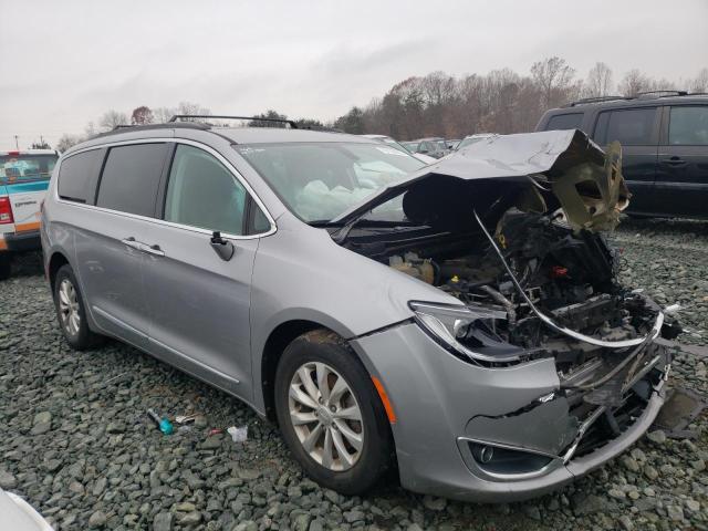 2C4RC1BGXHR743653 - 2017 CHRYSLER PACIFICA TOURING L SILVER photo 4