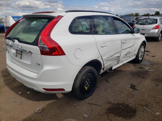 YV440MDA1F2588383 - 2015 VOLVO XC60 T5 WHITE photo 3