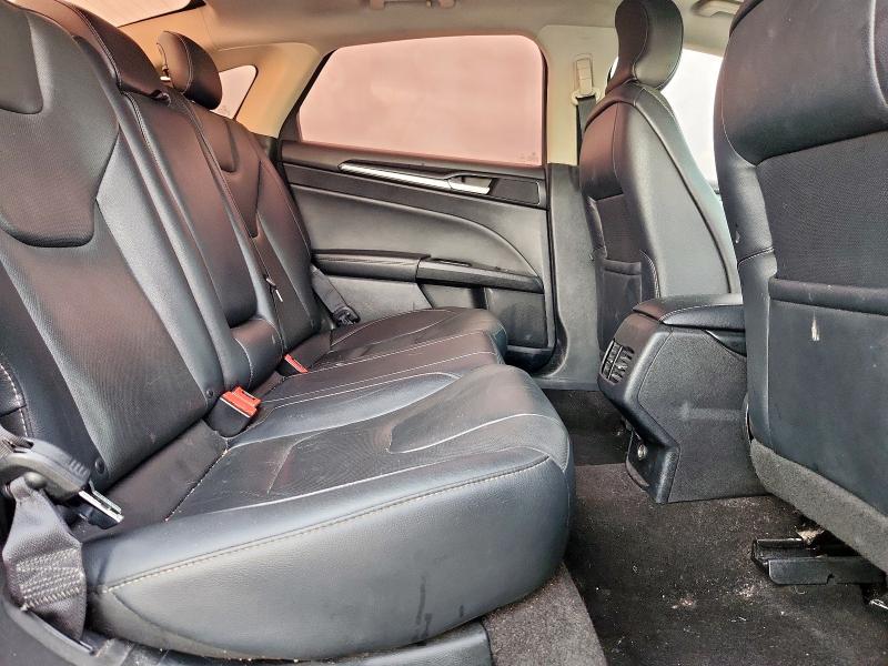 3FA6P0D97KR187325 - 2019 FORD FUSION TITANIUM GRAY photo 10