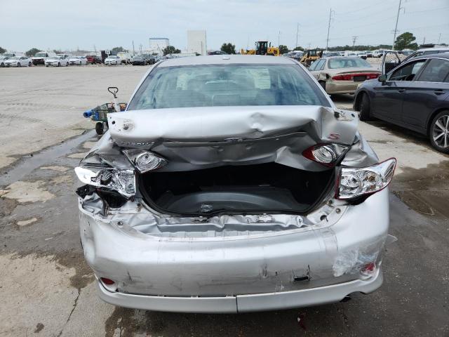 1NXBU4EE5AZ220992 - 2010 TOYOTA COROLLA BASE SILVER photo 6