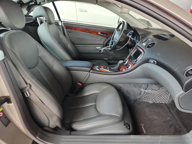 WDBSK75F04F085500 - 2004 MERCEDES-BENZ SL 500 SILVER photo 10