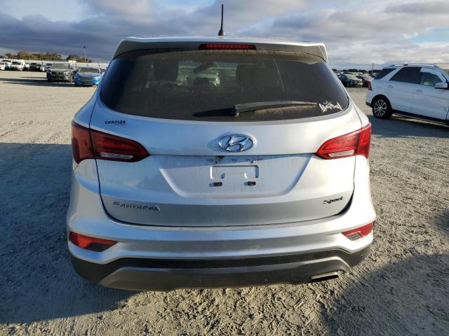 5XYZTDLB6JG559616 - 2018 HYUNDAI SANTA FE S SILVER photo 6