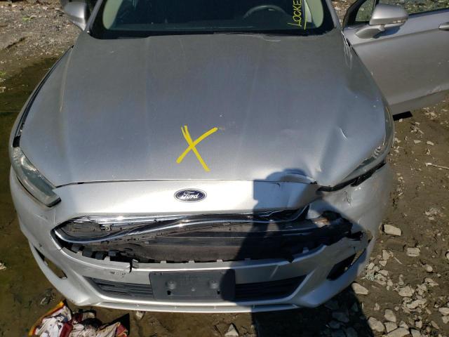 3FA6P0H79DR120642 - 2013 FORD FUSION SE SILVER photo 11