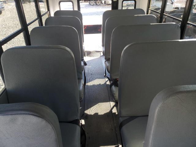 1HA3GRBF1HN001411 - 2017 CHEVROLET EXPRESS G3 YELLOW photo 6