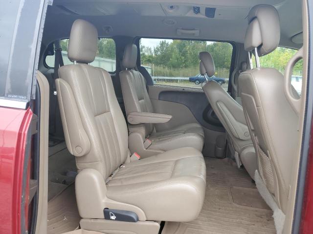 2A4RR8DG7BR656010 - 2011 CHRYSLER TOWN & COU TOURING L RED photo 11