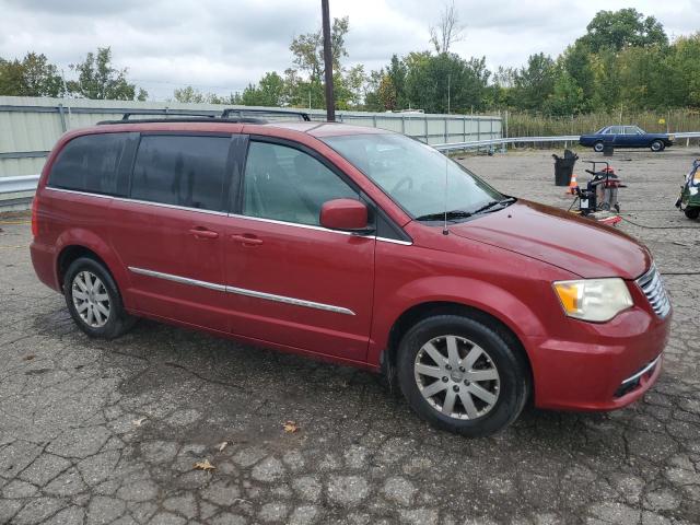 2A4RR8DG7BR656010 - 2011 CHRYSLER TOWN & COU TOURING L RED photo 4