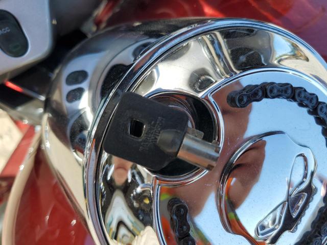 1HD1FC4198Y677678 - 2008 HARLEY-DAVIDSON FLHTCUI RED photo 8