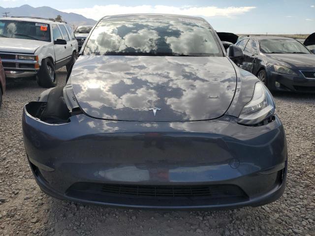 7SAYGDEE2NA021225 - 2022 TESLA MODEL Y 灰色 照片 5