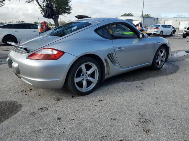 WP0AA29848U760426 - 2008 PORSCHE CAYMAN SILVER photo 3