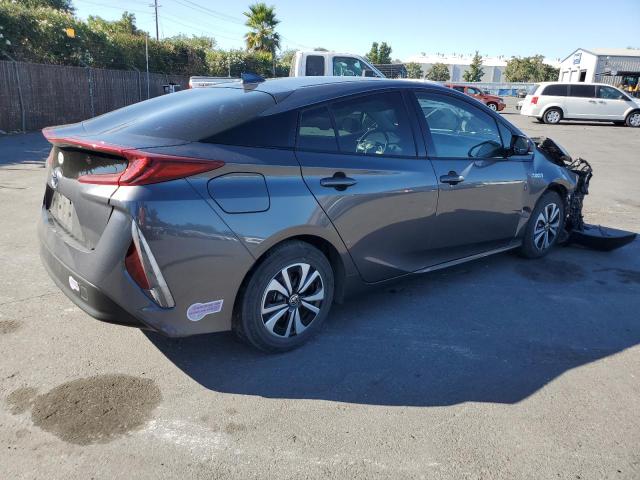 JTDKARFP9J3092398 - 2018 TOYOTA PRIUS PRIM CHARCOAL photo 3