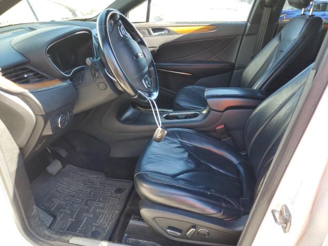 5LMCJ2C92HUL04878 - 2017 LINCOLN MKC SELECT Սպիտակ լուսանկար 7