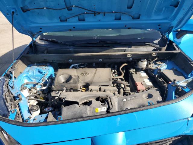 2T3G1RFV3KC016499 - 2019 TOYOTA RAV4 LE BLUE photo 12