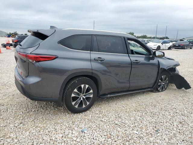 5TDGZRAH2LS004257 - 2020 TOYOTA HIGHLANDER XLE GRAY photo 3