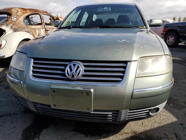 WVWPD63B42P139030 - 2002 VOLKSWAGEN PASSAT GLS GREEN photo 5