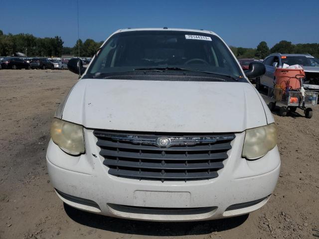 1A4GP44R66B751265 - 2006 CHRYSLER TOWN & COU LX WHITE photo 5