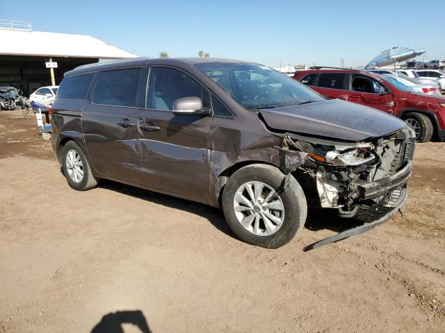 KNDMB5C16F6026749 - 2015 KIA SEDONA LX BROWN photo 4