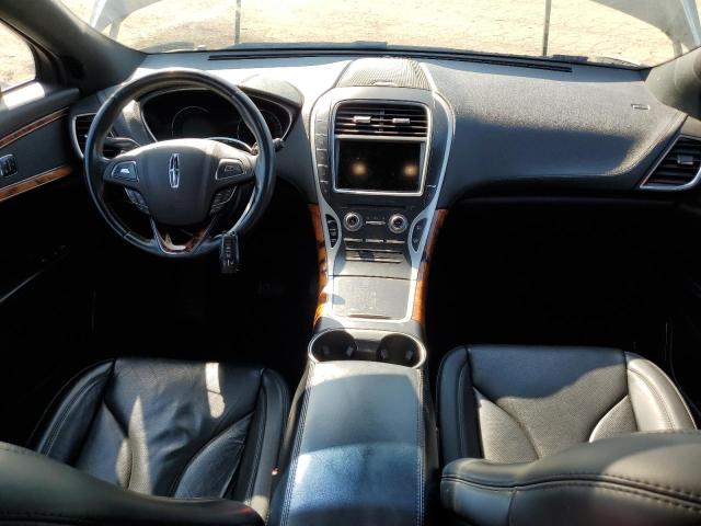 2LMPJ8LR9HBL45946 - 2017 LINCOLN MKX RESERVE შავი ფოტო 8