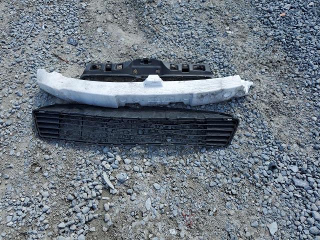 JTDKDTB33D1555563 - 2013 TOYOTA PRIUS C GRAY photo 12