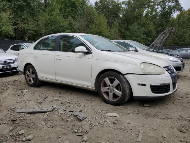 3VWRM71K68M115891 - 2008 VOLKSWAGEN JETTA SE WHITE photo 4