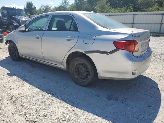 1NXBU4EE3AZ250203 - 2010 TOYOTA COROLLA BASE ვერცხლისფერი ფოტო 2