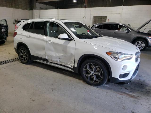 WBXHT3C53K3H36991 - 2019 BMW X1 XDRIVE28I WHITE photo 4