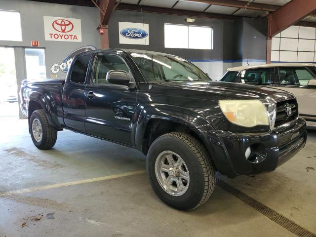 5TETU62N26Z282034 - 2006 TOYOTA TACOMA PRERUNNER ACCESS CAB GRAY photo 4