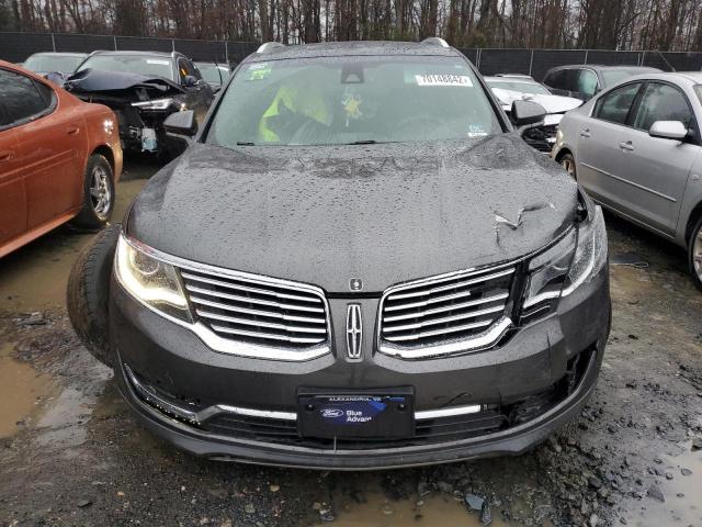 2LMPJ6LR1JBL13986 - 2018 LINCOLN MKX RESERVE Մոխրագույն լուսանկար 5