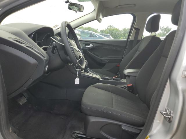 1FADP3K27JL220934 - 2018 FORD FOCUS SE 银色 照片 7