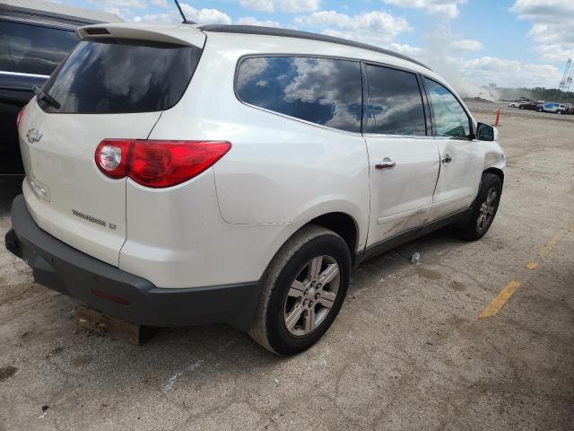 1GNKRJED2BJ131936 - 2011 CHEVROLET TRAVERSE LT WHITE photo 3